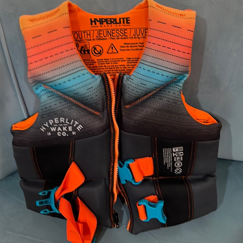 Youth life jackets